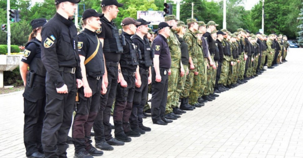 На выходных Мариуполь будут патрулировать усиленные наряды полиции (ФОТО)