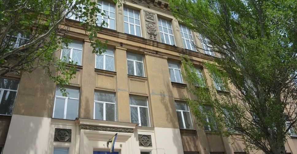 Ремонтные метаморфозы: аварийный мариупольский лицей станет образцовой школой (ФОТО)