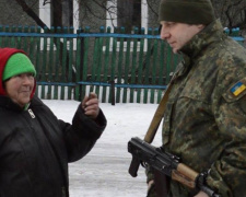 Вчера в обстрелянной Авдеевке более 100 человек обратились в полицию (ФОТО)
