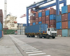 Впервые за 5 лет Мариупольский порт выбился в лидеры по перевалке грузов
