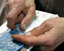 Мариупольцы выйдут на пенсию значительно позже 60-ти лет (ИНФОГРАФИКА)