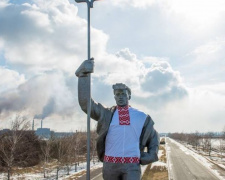 Мариупольские металлурги - в тройке лидеров по средней зарплате в Донецкой области