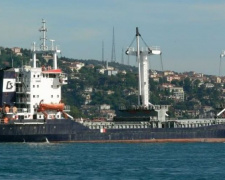 В порту Бейрута находились два судна, прибывших из Мариуполя. Судьба экипажа выясняется