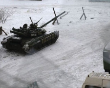 ОБСЕ: боевики стягивают танки и гаубицы на Донбасс
