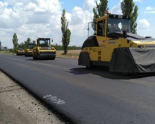 Больше половины «дороги жизни» Запорожье – Мариуполь отремонтировано (ФОТО)