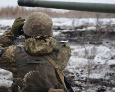Боевики стреляли из минометов под Мариуполем. На Донбассе ранен украинский боец