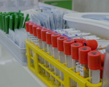 Количество заболевших коронавирусом украинцев превысило 20,5 тысяч