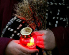 В Украине чтят память жертв Голодомора (ВИДЕО)