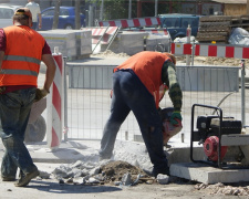 У Маріуполь приїжджають заробітчани з Білорусі – у місті вже 50 тисяч мігрантів