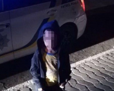 В Мариуполе 12-летний мальчик потерял 3-летнего брата: ребенка нашли патрульные (ФОТО)