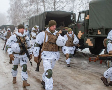 Обострение ситуации на Донбассе: ранены военные и гражданские, повреждены здания и коммуникации