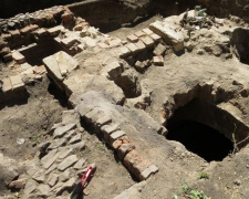 В центре Мариуполя таинственное подземелье скрывало оружие Вермахта (ФОТО)