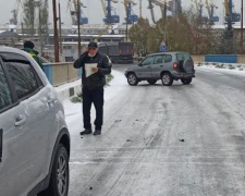 В Мариуполе столкнулись три легковушки