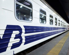 Сход вагонов: мариупольские поезда могут задержаться на полтора часа