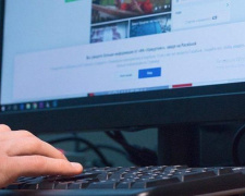 Школы Мариуполя оснастили высокоскоростным интернетом