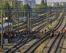"Вже зараз маємо, чим уразити": експерт назвав найслабкіше місце залізниці, яку будують росіяни від Маріуполя