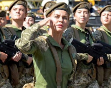 Зачем украинских женщин ставят на воинский учет, и отправят ли их на передовую – разъяснение экспертов