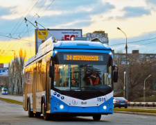 В Мариуполе троллейбусы изменят движение из-за ремонта дороги