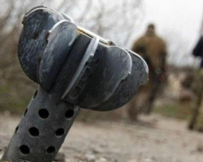 Окраины поселков под Мариуполем дважды обстреляли из гранатометов