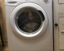 Мариуполец украл у 78-летнего пенсионера стиральную машину (ФОТО)
