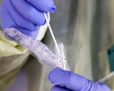 Тест на коронавирус для посещения больниц: в Минздраве рассказали подробности