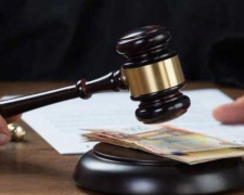 Мариупольский судья, пойманный на взятке, может получить 12 лет тюрьмы