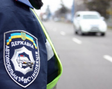 Инспектор Волновахского ГАИ получил за взятку 5 лет тюрьмы с конфискацией