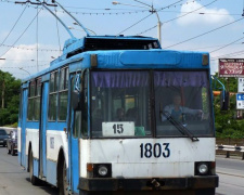 В Мариуполе на 7 дней изменено движение транспорта по проспекту Строителей