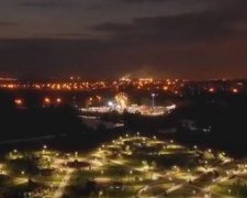 Мариупольцам показали ночные огни парка Гурова с высоты птичьего полета