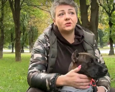 Рік пошуку та довгий шлях в Україну: як мама полоненого захисника вивезла його собаку з окупованого Маріуполя