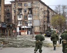 Пам’ятник "освободітєлям" у Маріуполі: як росіяни хочуть героїзувати своїх злочинців – подробиці скандалу