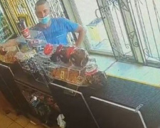 В Мариуполе мужчина приловчился воровать жвачку из магазинов разливного пива