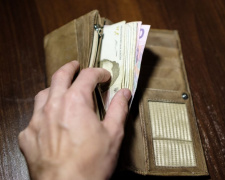 Деяким українцям можуть перестати нараховувати пенсії – як відновити виплати