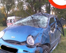 В Мариуполе автомобиль с беременной пассажиркой и пьяным водителем совершил «кульбит»