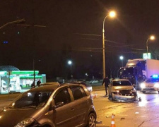 В Мариуполе водители не поделили перекресток (ФОТО)