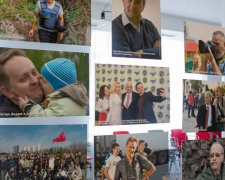 Ко Дню журналиста в Мариуполе открыли фотовыставку