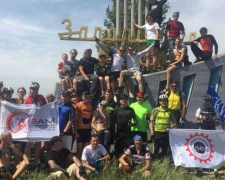 Велосипедистов Мариуполя и Бердянска объединил четвертый велотур «Дружбы» (ФОТО)