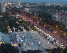 Обновленная площадь Свободы и Мира в Мариуполе стала первой интерактивной площадью в Европе