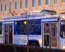 Мариупольцы бесплатно проедут в "Рождественском троллейбусе" и услышат колядки (ОБНОВЛЕНО)