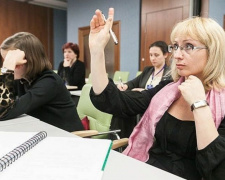 Впервые украинским учителям предстоит проверить свои знания, пройдя ВНО