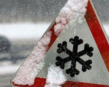 На Донетчину надвигаются сильные снегопады: Водителей призывают к осторожности