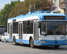 Движение транспорта по проспекту Мира в Мариуполе возобновят только в пятницу