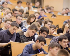 Украинским студентам существенно повысят стипендии