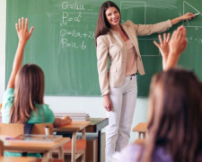 Преподавать в украинских школах можно будет без педагогического образования
