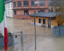 Река Танаро затопила Италию (ФОТО+ВИДЕО)