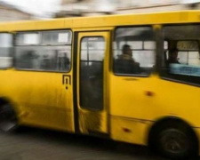 Говорила на украинском: на Донетчине пассажирку выгнали из автобуса