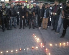 Байкеры Мариуполя зажгли поминальный крест и посетили места гибели товарищей (ФОТО+ВИДЕО)