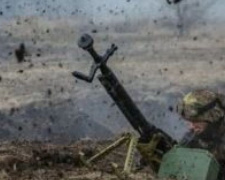 Боевики обстреляли поселки на Донетчине из минометов, у ВСУ потери