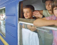 Свыше тысячи детей из Донбасса бесплатно доставит "Укрзализныця" в "Артек" и "Молодую гвардию"
