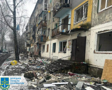 Росіяни скерували ракети на будинки в Мирнограді: 15-річний підліток та двоє дорослих зазнали поранень